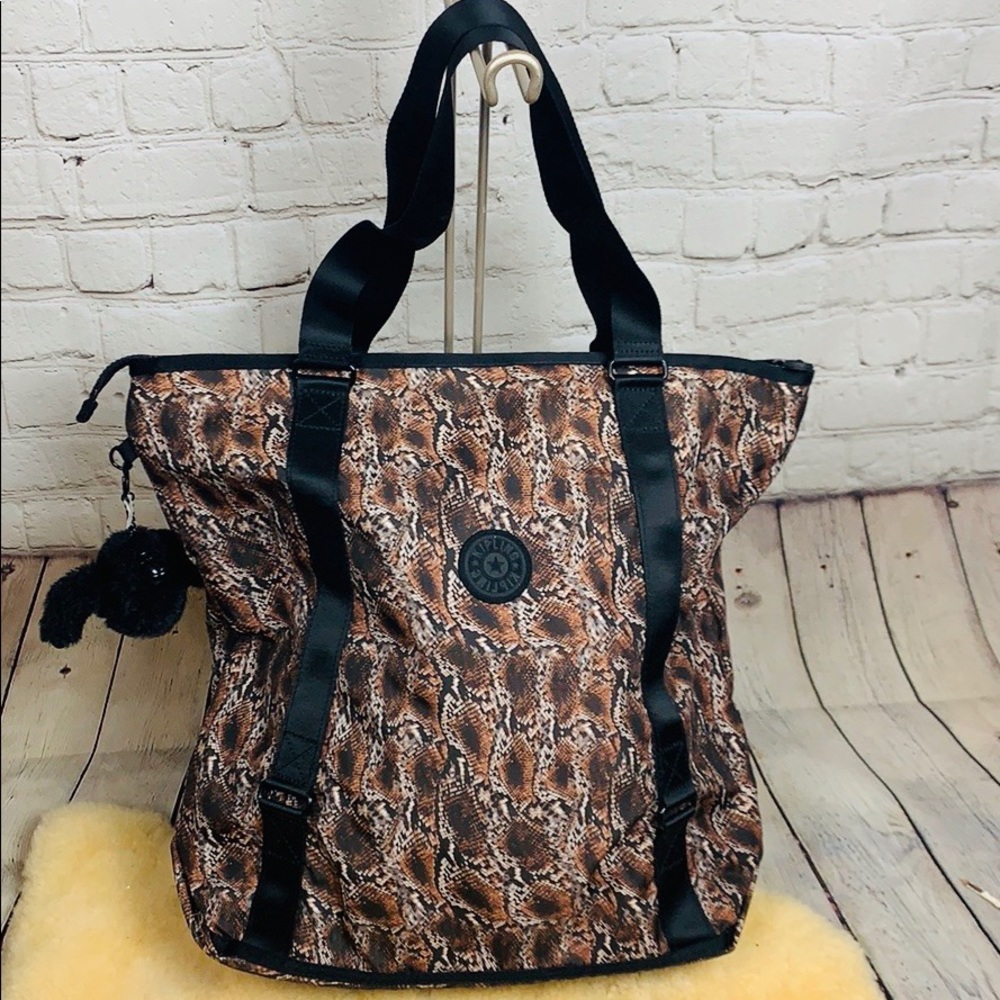 Kipling •  NWOT Large snake print tote